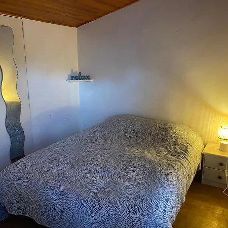 Marensin. Duplex, Proche De La Des Bourdaines Apartman *