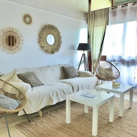 Marensin. Duplex, Proche De La Des Bourdaines Apartman *